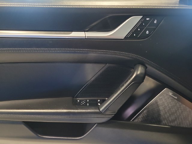 Used 2022 Porsche 911 Turbo S AWD/4WD image 19
