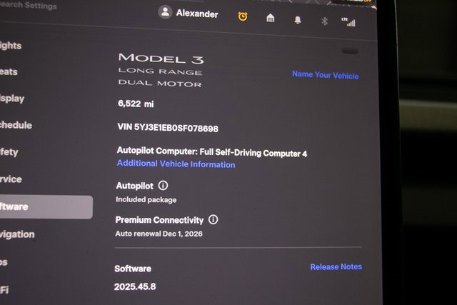 Used 2025 Tesla Model 3 Long Range image 31