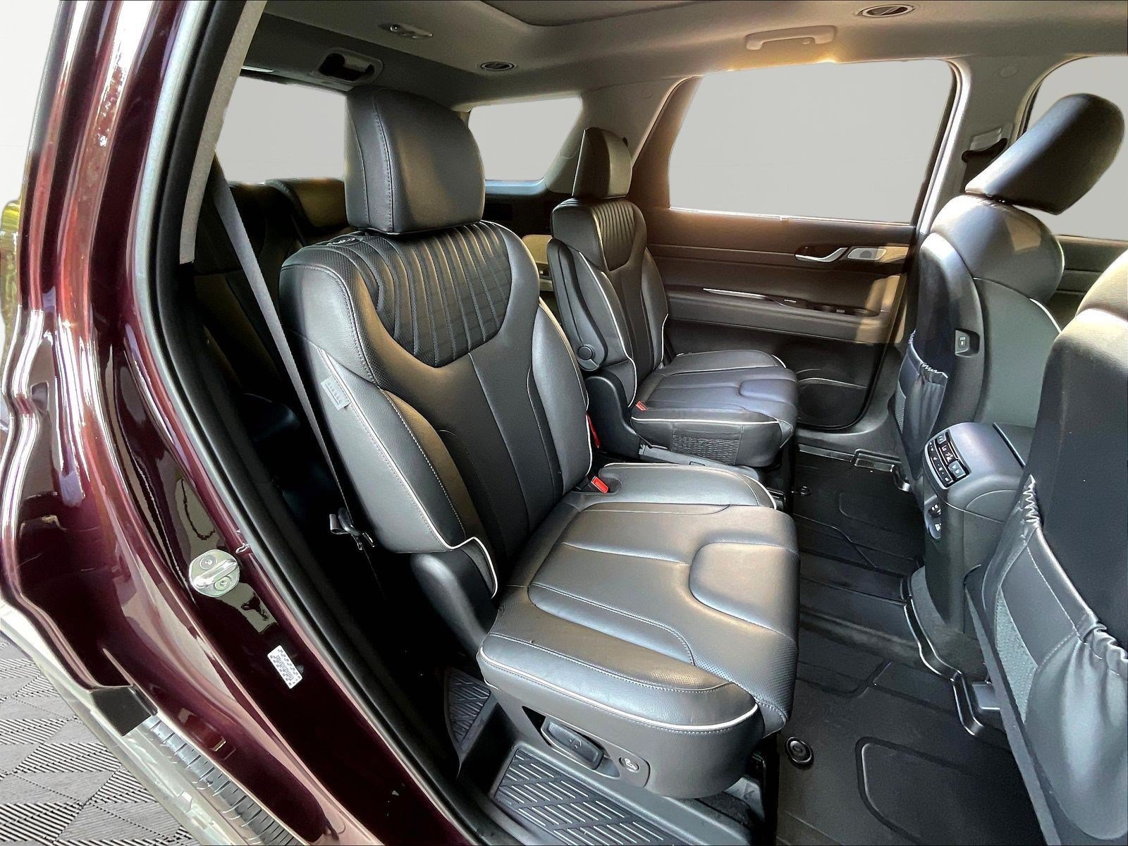 Used 2023 Hyundai Palisade Limited FWD image 25