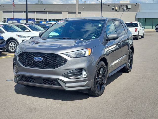 Certified 2024 Ford Edge ST-Line AWD/4WD image 2