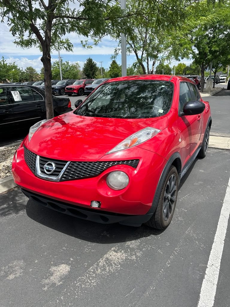Used 2014 Nissan Juke S w/ Midnight Edition 2.0 FWD image 3