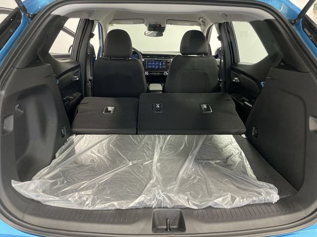 New 2027 Chevrolet Bolt LT FWD image 25