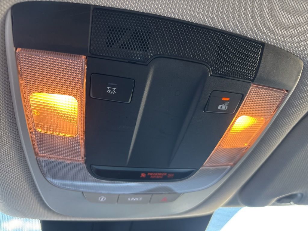 Used 2022 Kia Sorento S FWD image 16