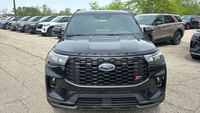 New 2026 Ford Explorer ST AWD/4WD image 6