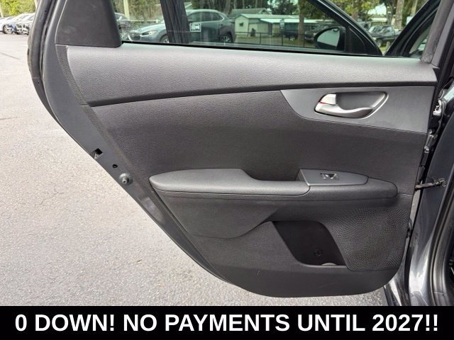 Used 2021 Kia Forte LXS FWD image 13
