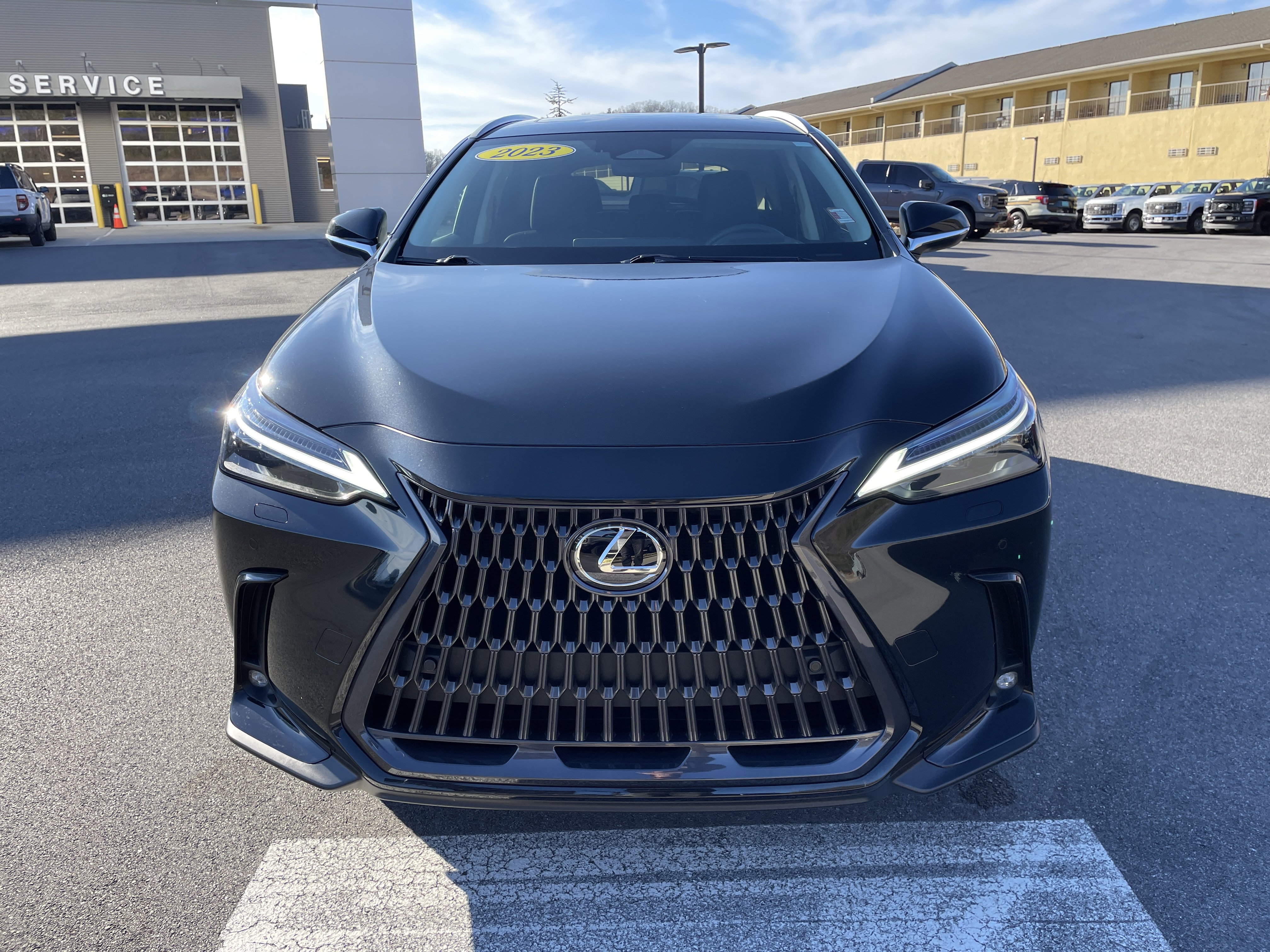 Used 2023 Lexus NX 350 AWD w/ Luxury Package image 2