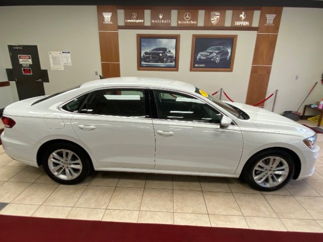 Used 2020 Volkswagen Passat 2.0T SE FWD image 3