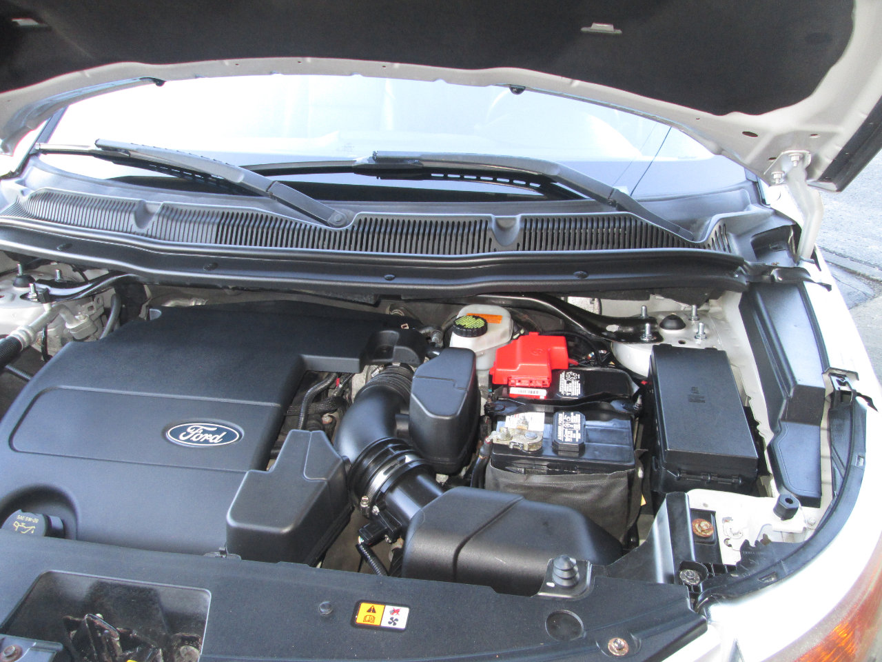 Used 2013 Ford Explorer XLT image 40