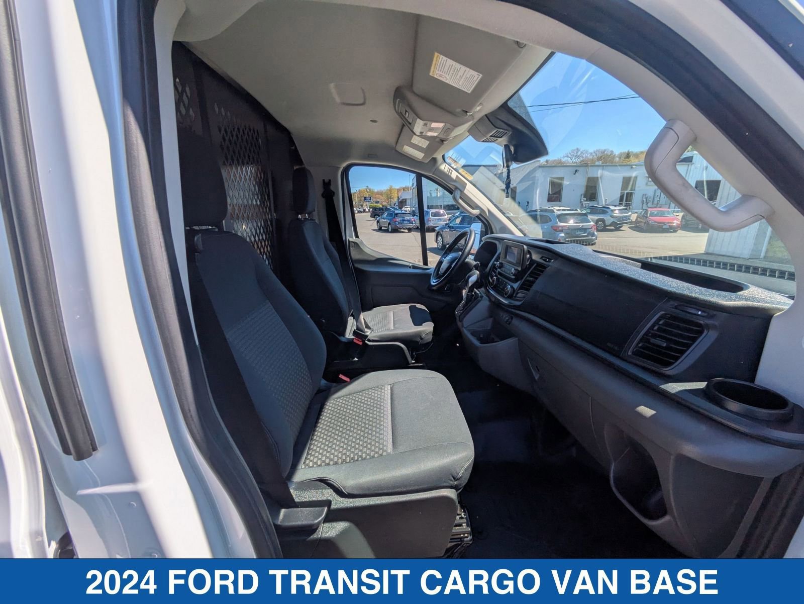 Used 2024 Ford Transit 250 Low Roof w/ Exterior Upgrade Package RWD image 30