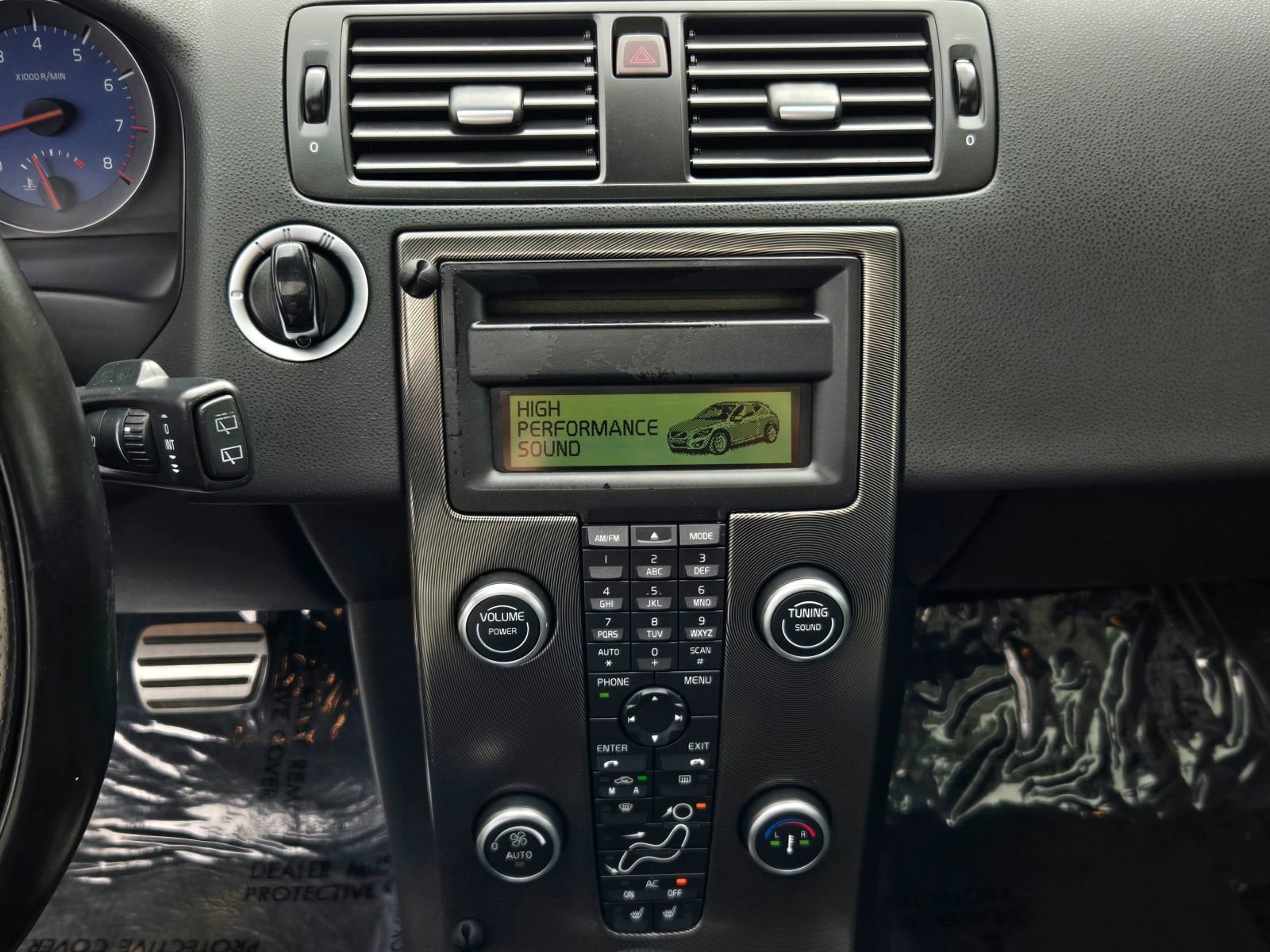 Used 2011 Volvo C30 image 25