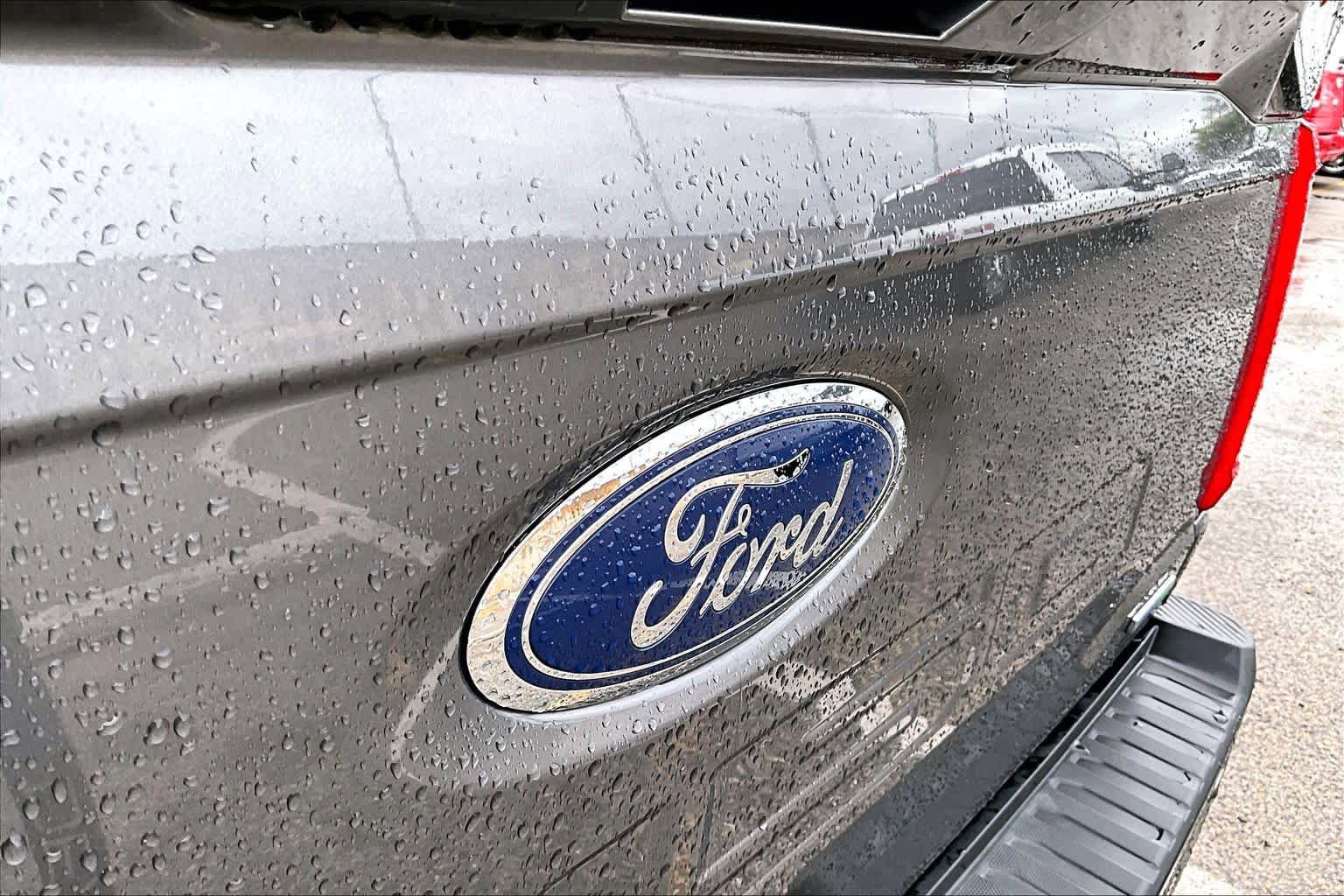 Used 2021 Ford F150 Lariat image 31