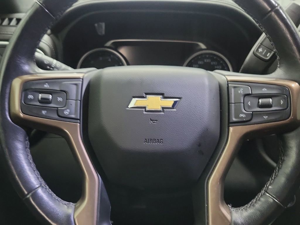 Used 2022 Chevrolet Silverado 1500 High Country w/ Z71 Off-Road Package AWD/4WD image 22