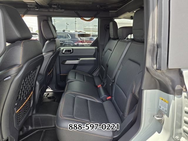 Used 2023 Ford Bronco Badlands AWD/4WD image 12