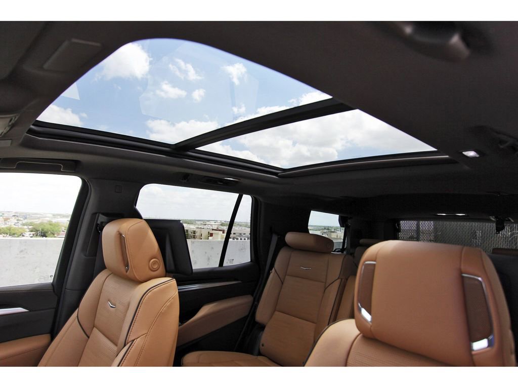 New 2026 Cadillac Escalade Luxury image 24
