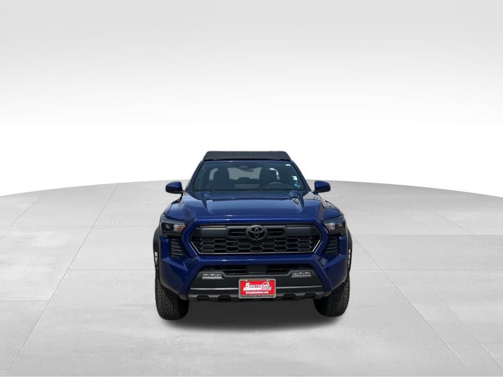 Used 2024 Toyota Tacoma TRD Off-Road image 9