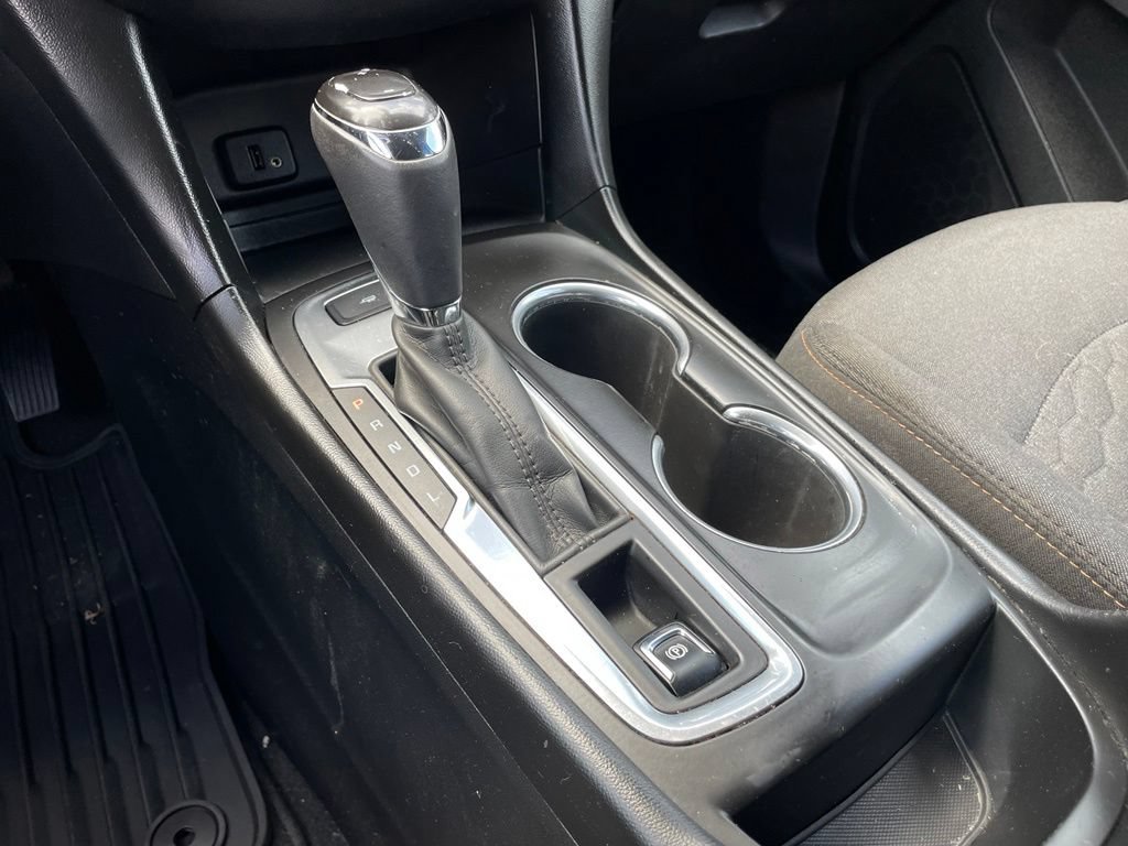 Used 2018 Chevrolet Equinox LT FWD image 21