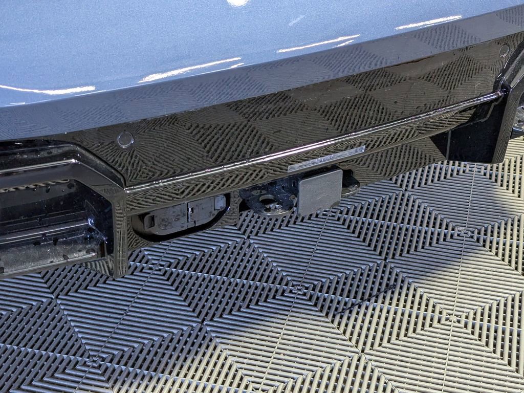 New 2026 BMW iX xDrive45 w/ M Sport Package image 6