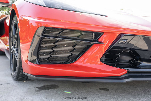 Used 2024 Chevrolet Corvette Stingray Premium Cpe w/ Z51 Performance Package RWD image 96