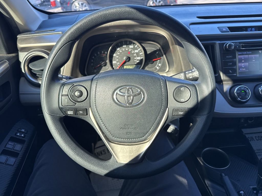 Used 2015 Toyota RAV4 LE image 21
