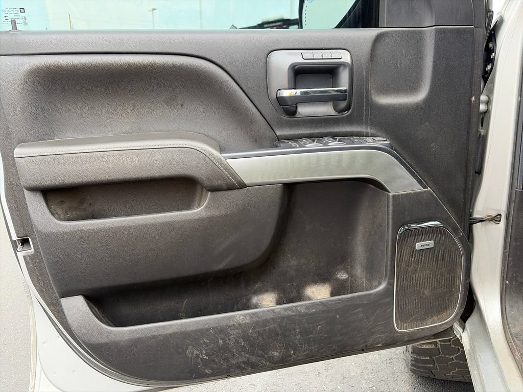 Used 2018 Chevrolet Silverado 1500 LTZ Z71 w/ LTZ Plus Package AWD/4WD image 16