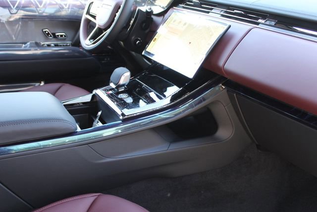 New 2025 Land Rover Range Rover Sport Dynamic SE image 23