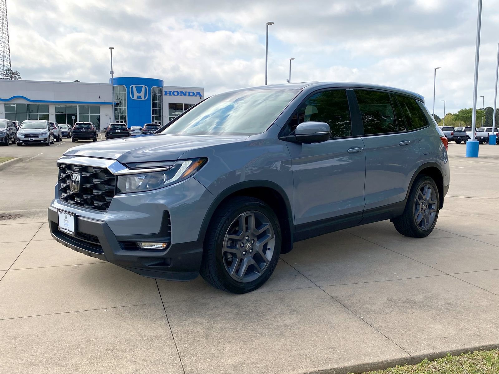 Used 2022 Honda Passport EX-L image 3