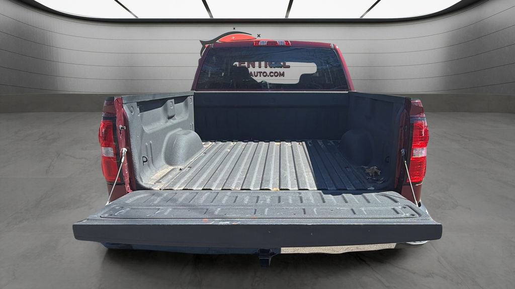 Used 2015 GMC Sierra 1500 SLT w/ SLT Crew Cab Value Package image 31
