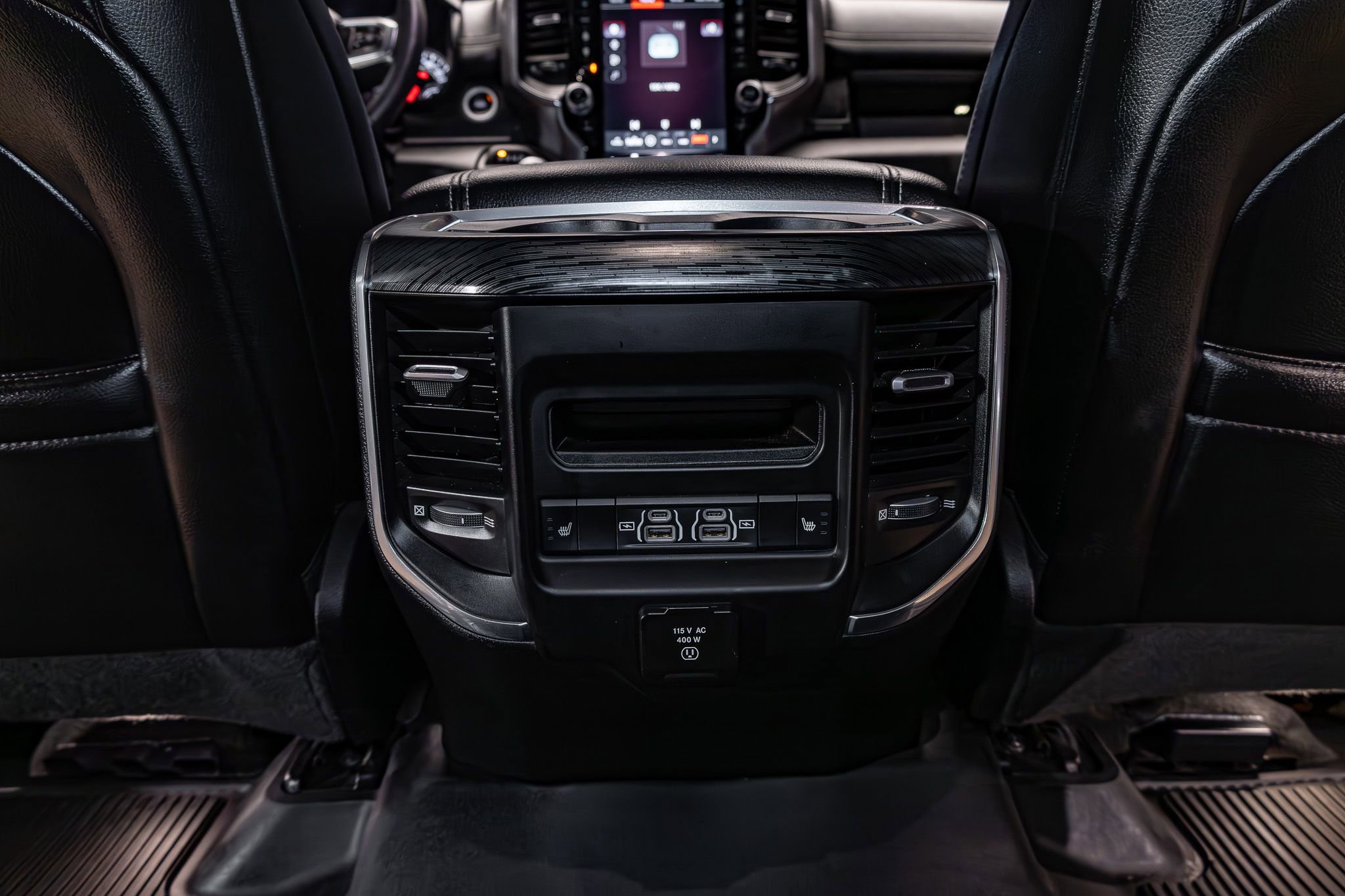 Used 2024 RAM 1500 Laramie AWD/4WD image 27