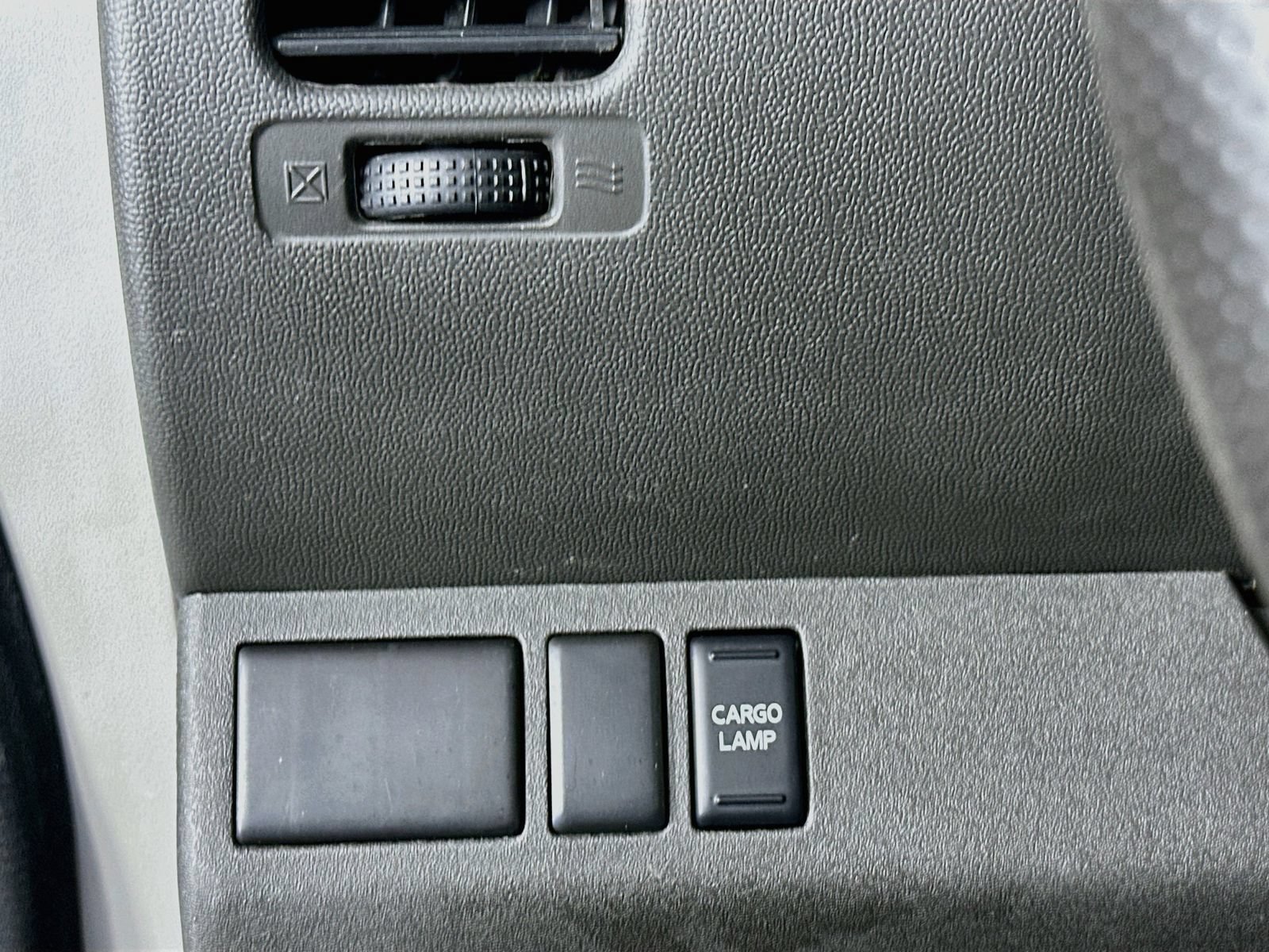 Used 2015 Nissan Frontier S RWD image 10