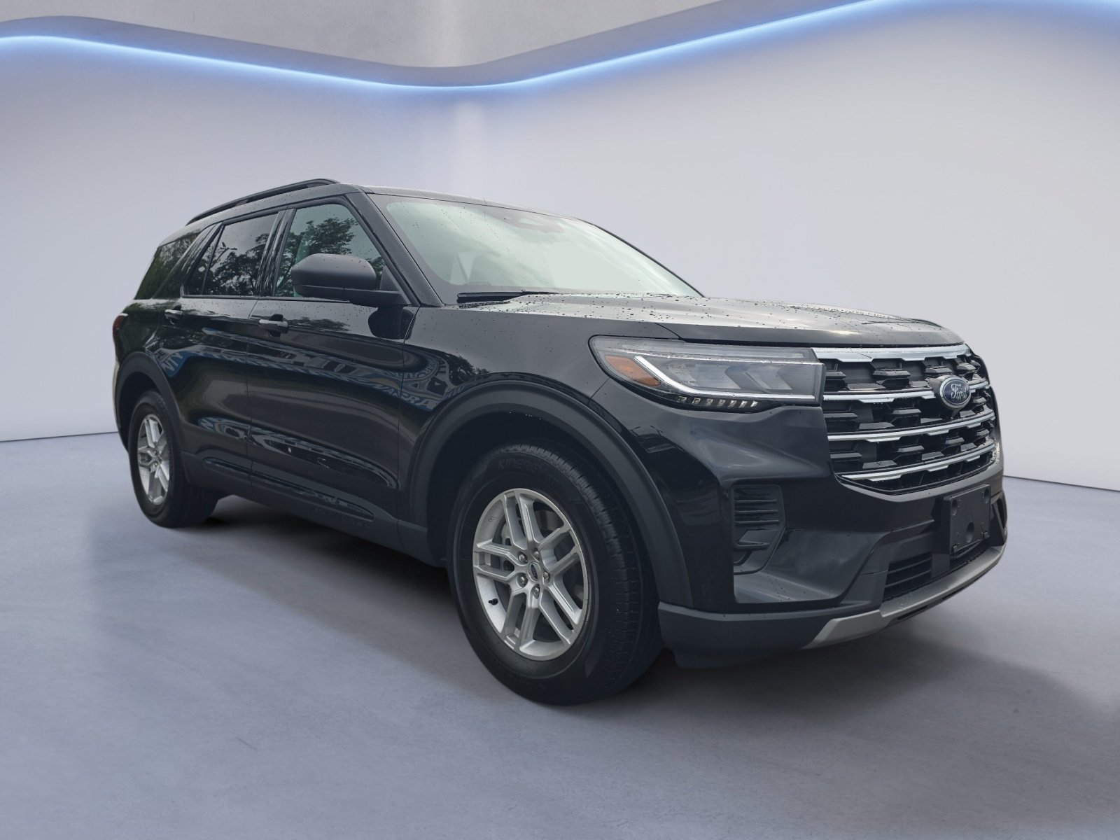 Used 2026 Ford Explorer Active RWD image 8