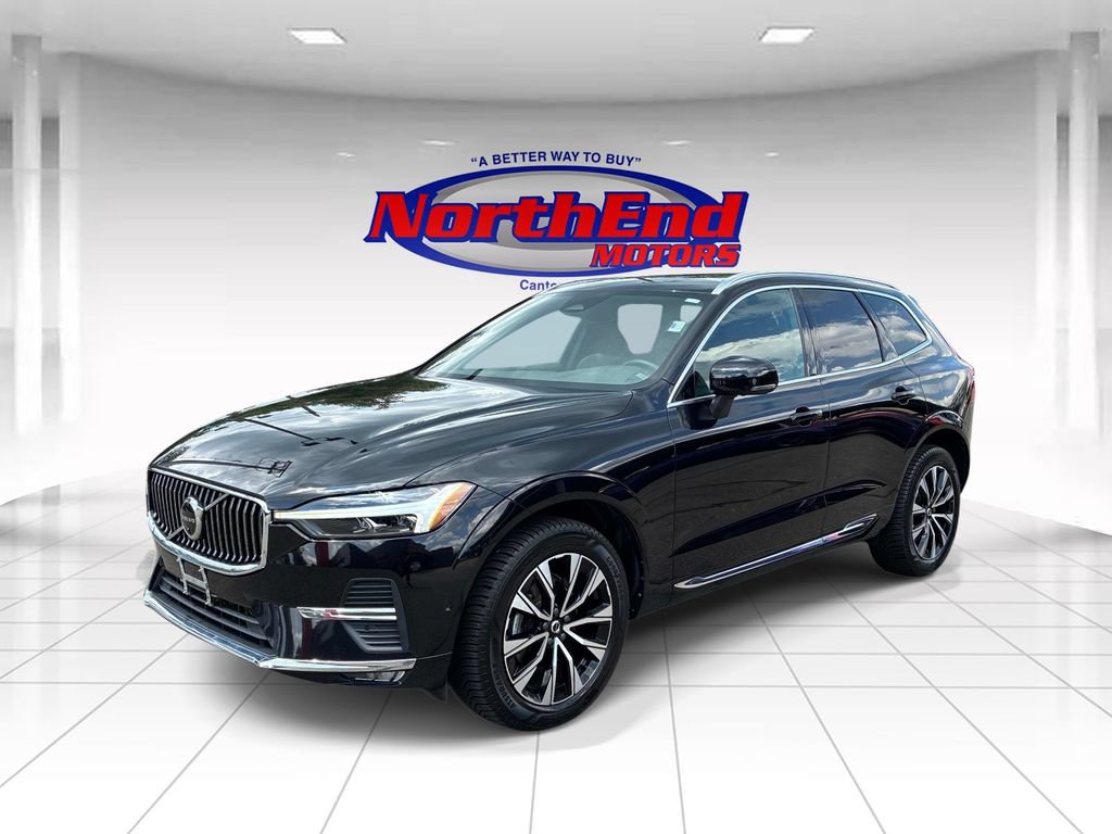 Used 2023 Volvo XC60 B5 Plus FWD image 3