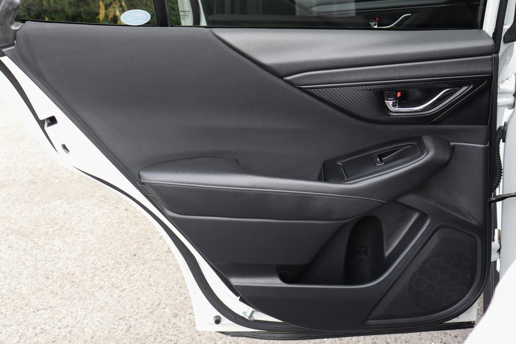 Used 2023 Subaru Outback Premium image 28