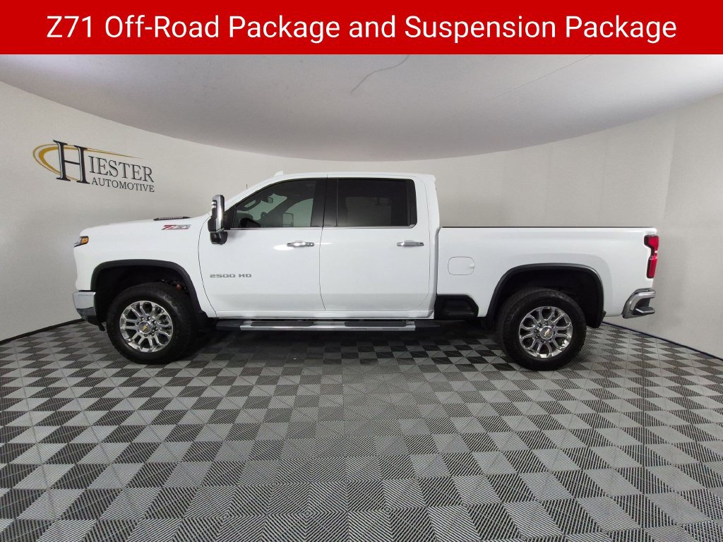 Used 2025 Chevrolet Silverado 2500 LTZ w/ LTZ Plus Package AWD/4WD image 9