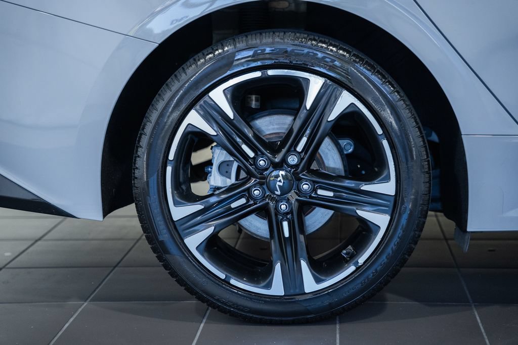 Used 2023 Kia K5 GT-Line w/ GT-Line Premium Package AWD/4WD image 15