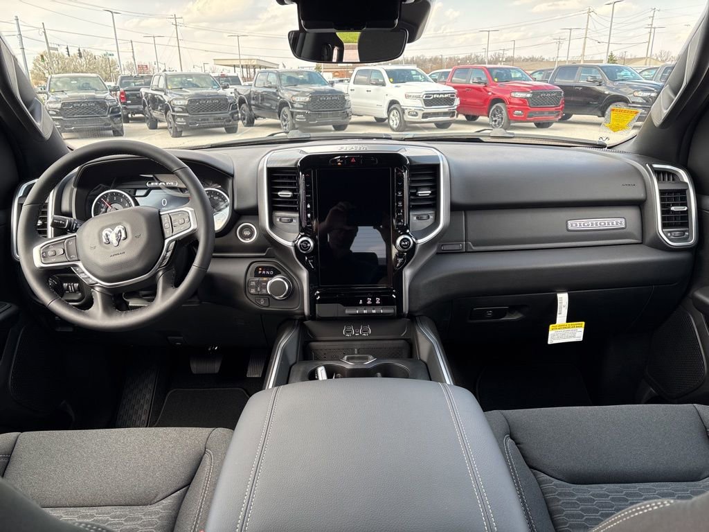 New 2026 RAM 1500 4x4 Crew Cab image 10