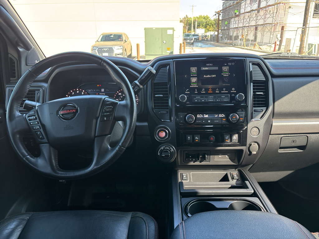 Used 2020 Nissan Titan PRO-4X w/ Pro-4x Convenience Package AWD/4WD image 9