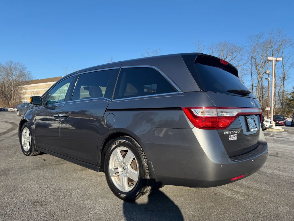 Used 2013 Honda Odyssey Touring Elite image 5
