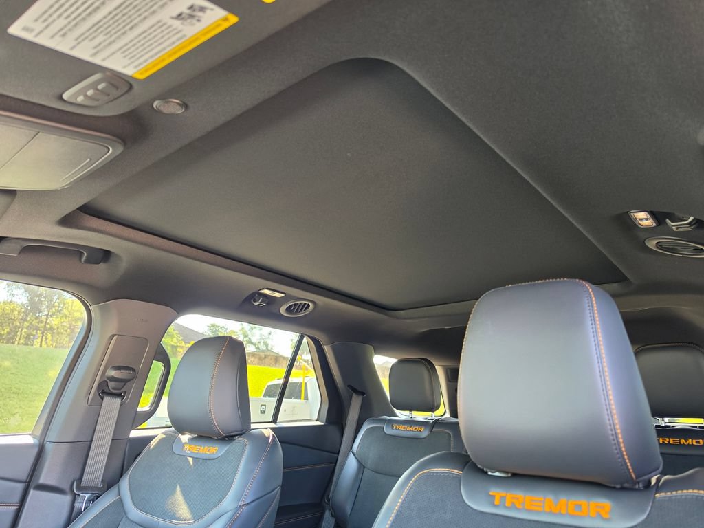 New 2026 Ford Explorer Tremor w/ Tremor Ultimate Package AWD/4WD image 32