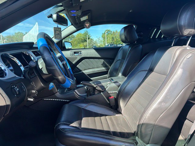 Used 2013 Ford Mustang GT Premium w/ Electronics Pkg RWD image 17