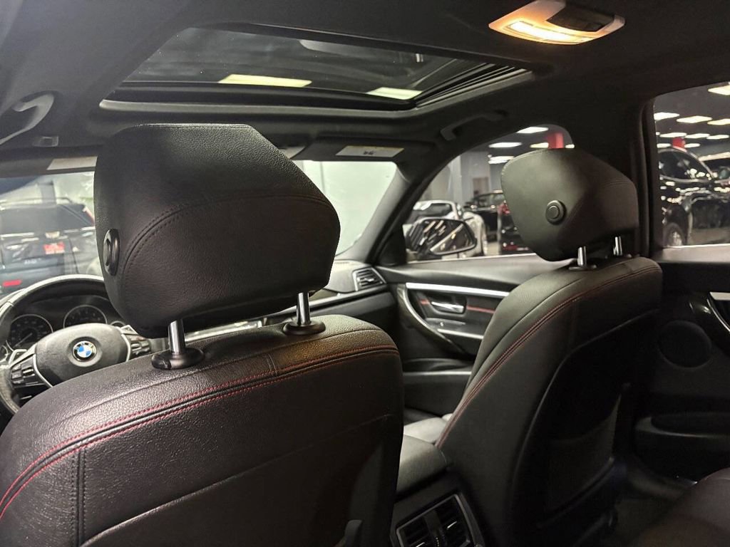 Used 2018 BMW 330i Sedan image 28