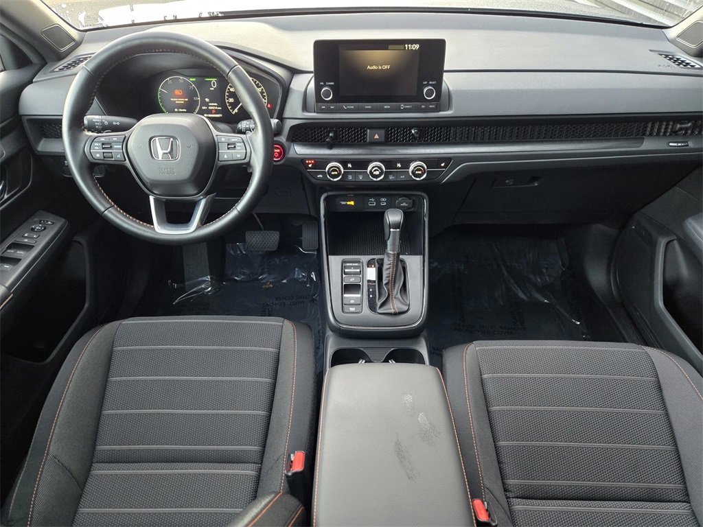 Used 2025 Honda CR-V Sport image 12