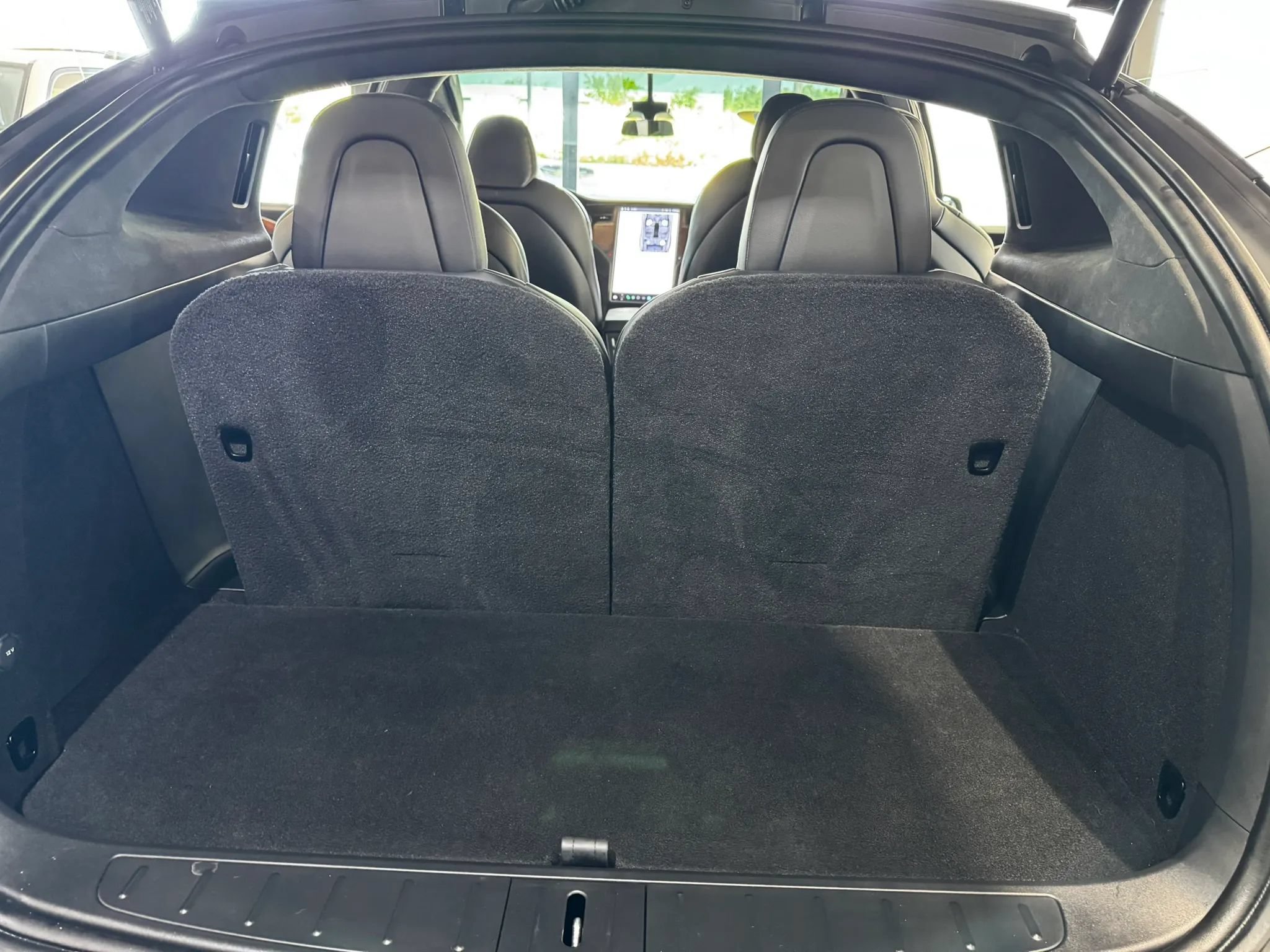 Used 2020 Tesla Model X AWD/4WD image 28