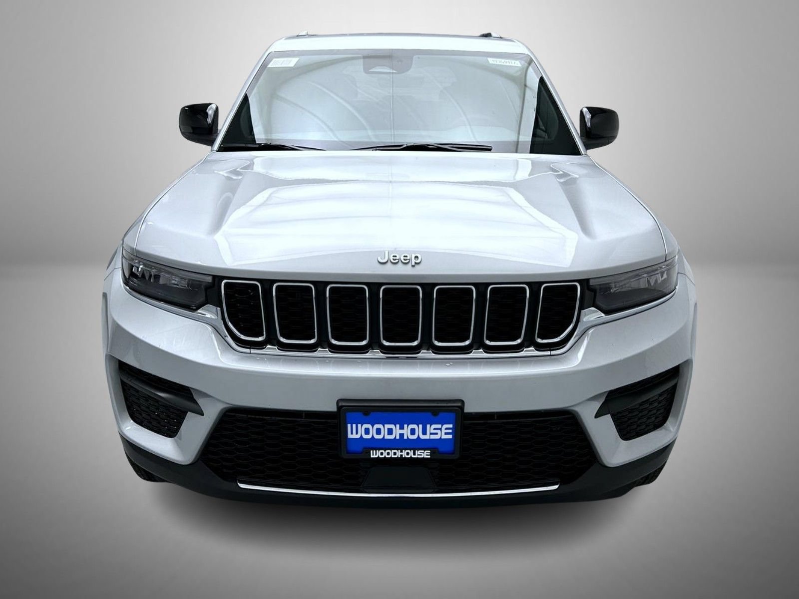 New 2026 Jeep Grand Cherokee Laredo AWD/4WD image 2