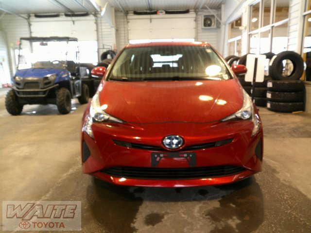 Used 2017 Toyota Prius Three image 6