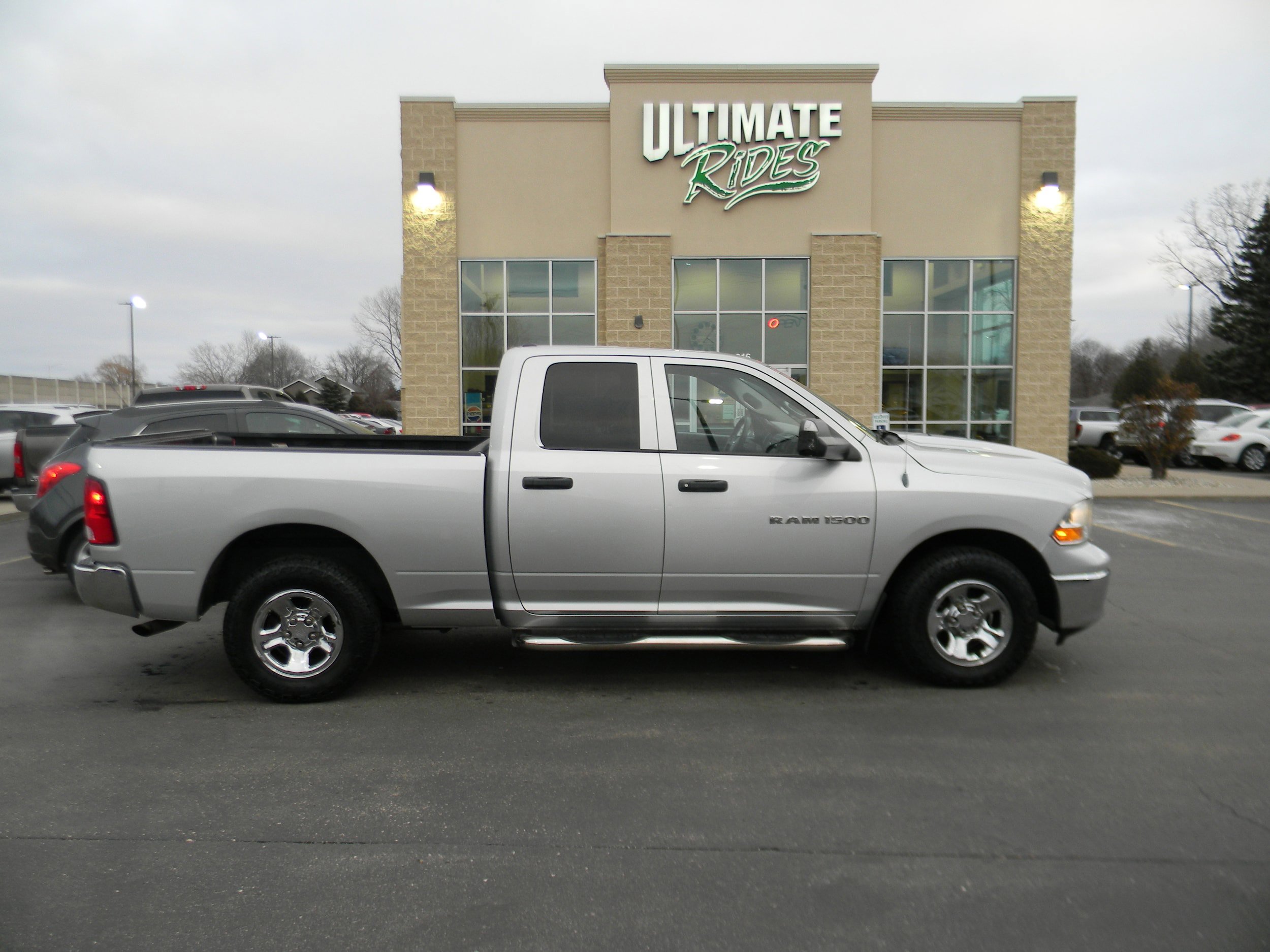 Used 2011 RAM 1500 ST w/ ST Popular Equipment Group AWD/4WD image 1