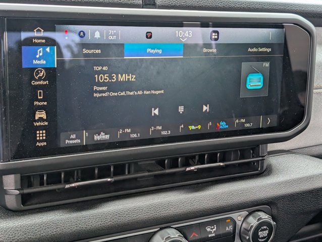Used 2024 Jeep Gladiator Sport AWD/4WD image 21