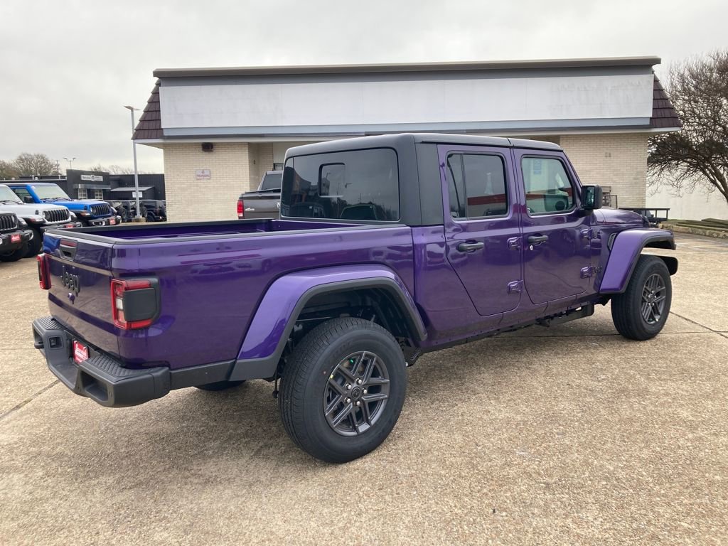 New 2026 Jeep Gladiator Sport image 5