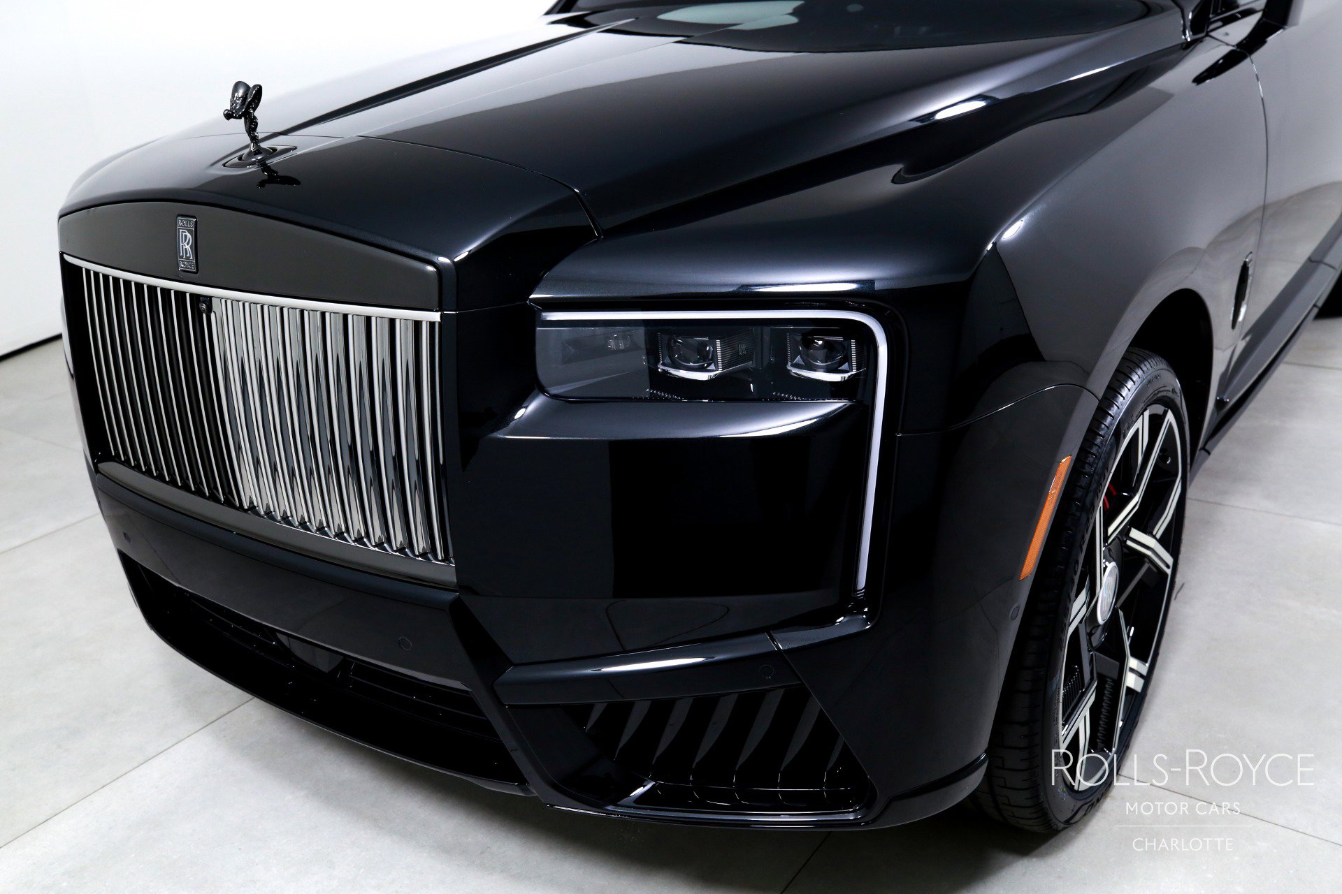 New 2027 Rolls-Royce Cullinan Black Badge AWD/4WD image 41