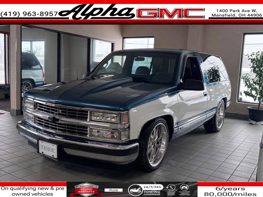 Used 1999 Chevrolet Tahoe 2WD 2-Door w/ Convenience Group image 1