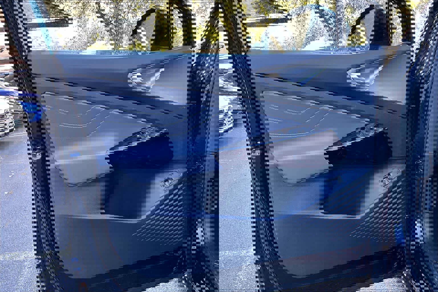 Used 2023 Volkswagen ID.4 S image 22